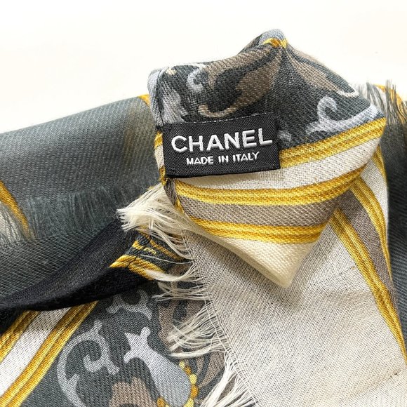 Sold on our website CHANEL Black Gray Cashmere Rectangular CC Logo Fringe Scarf - Picture 13 of 13